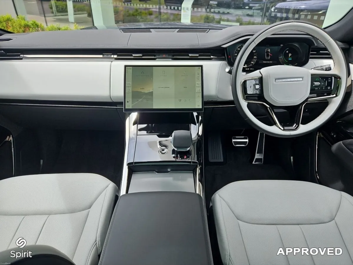 Land Rover Range Rover Sport 3.0 PHEV Dynamic SE 4 - Image 4