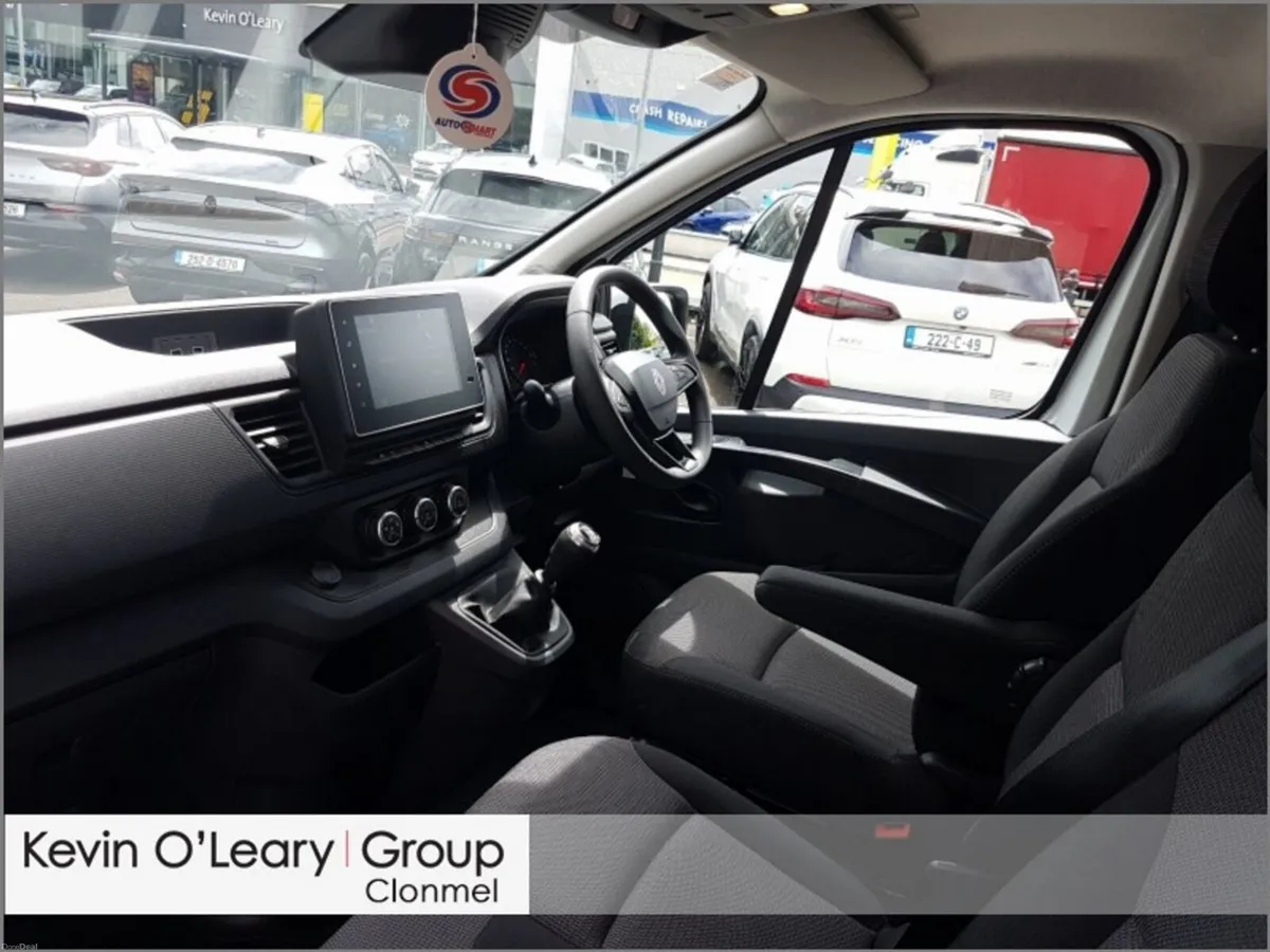 Renault Trafic TRAFIC LL30 BLUE DCI 130 ADVAN - Image 4