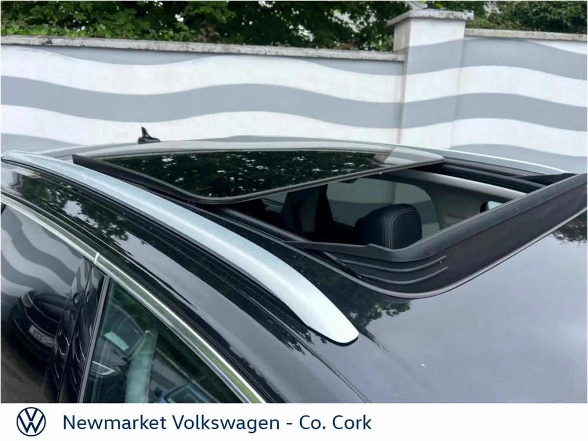 Volkswagen Touareg R-LINE PASSANGER 3.0TDI 286BHP - Image 4