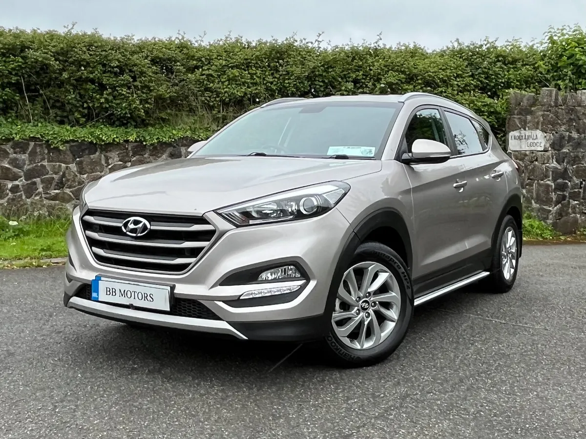 Hyundai Tucson 1.7 D Executive - Image 2