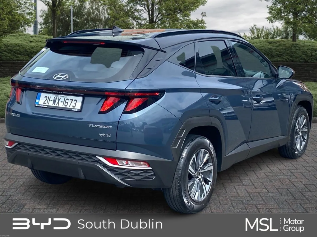 Hyundai Tucson Executive HEV Auto 2 Tone Roof - Image 4