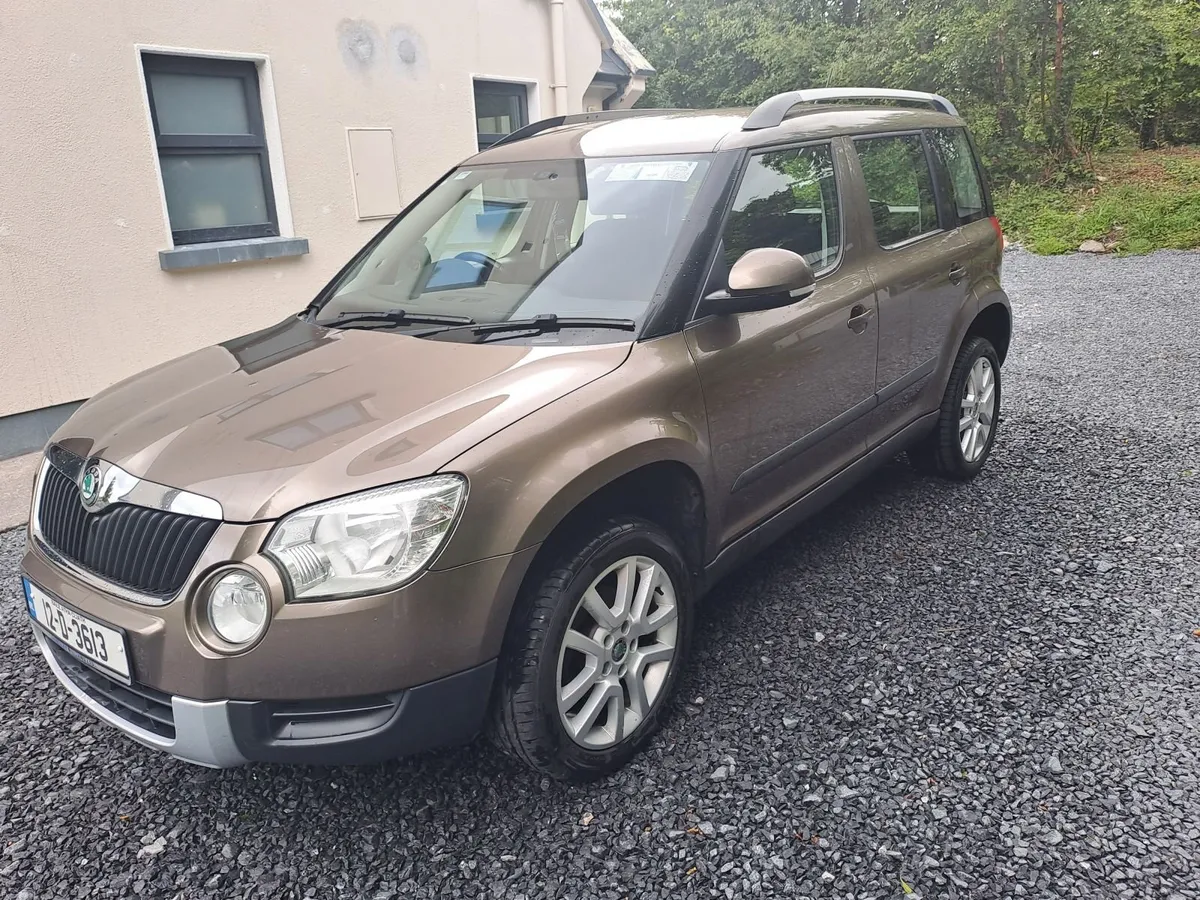 Skoda Yeti 2.0 TDI SUV (2012) - Image 4