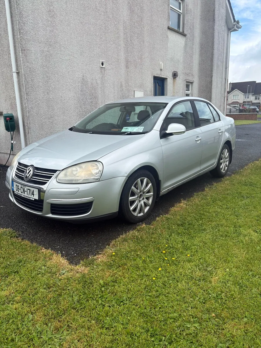 Volkswagen Jetta - Image 1