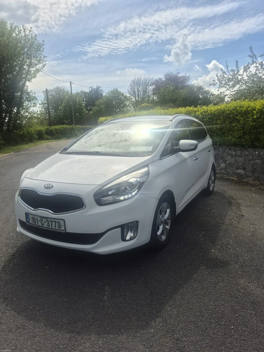 Kia carens - Image 1