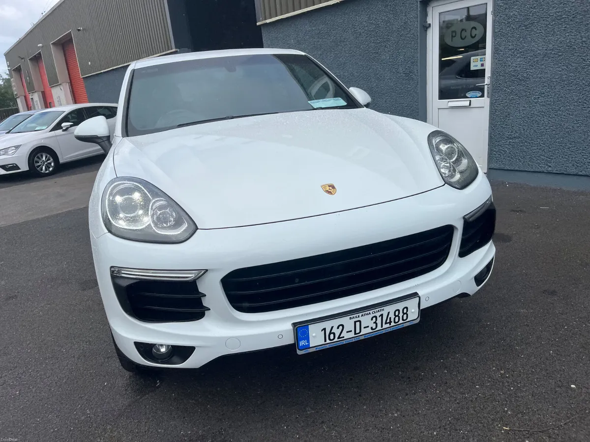 Porsche Cayenne 2016**Fab Machine** - Image 6