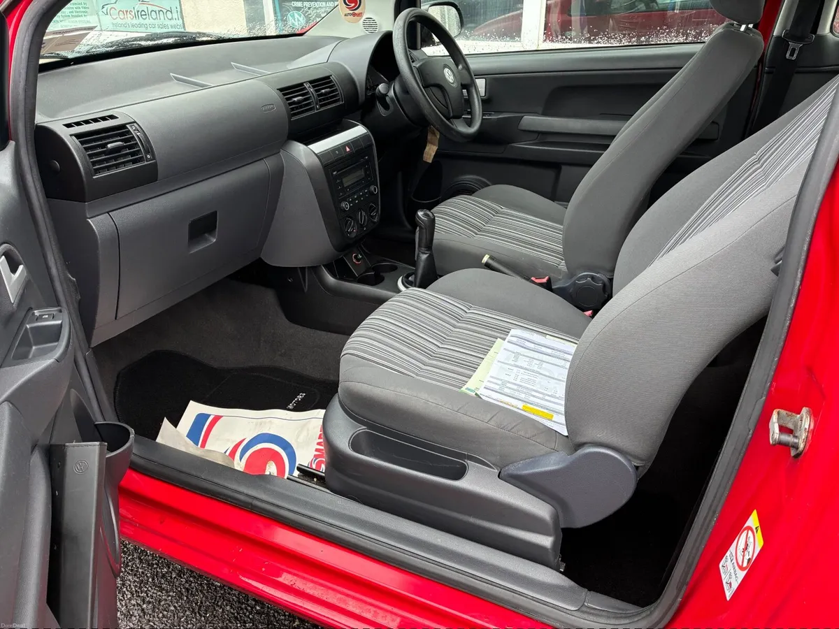 Volkswagen Fox 2011 - Image 4