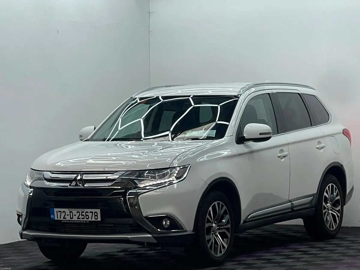 2017 Mitsubishi Outlander 2.2D, New NCT - Image 3