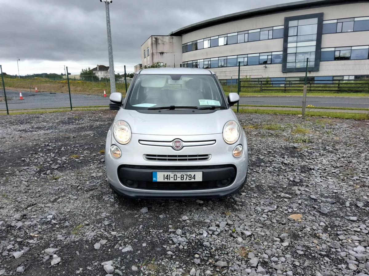 Maindealer auction unreserved Fiat 500 2014 - Image 1