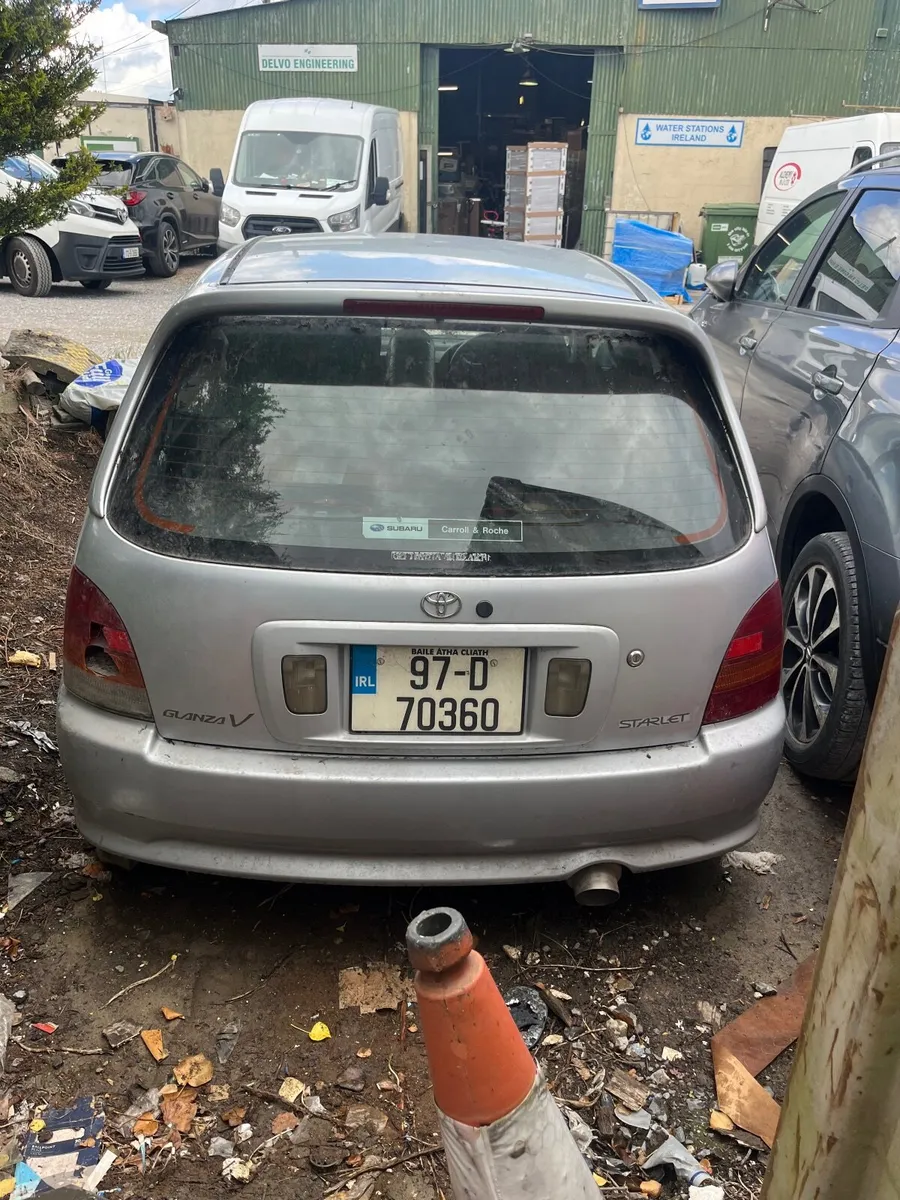 Toyota Starlet 1997 - Image 1