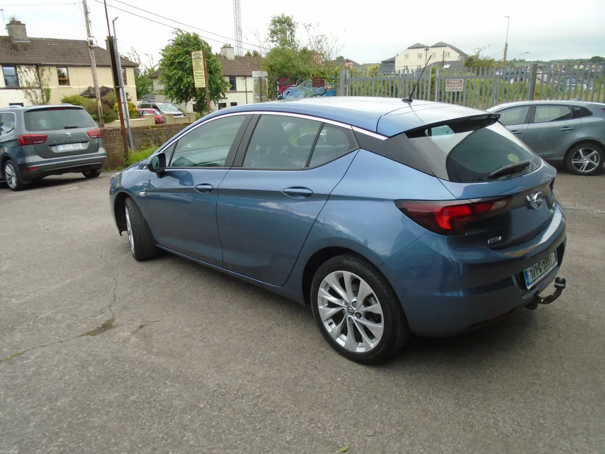 Opel Astra 2017 - Image 4