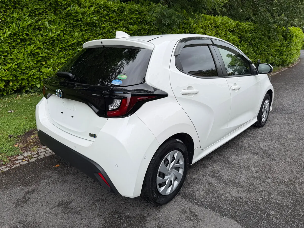 2020 Toyota Yaris Hybrid - Low Mileage - €12,950 - Image 4