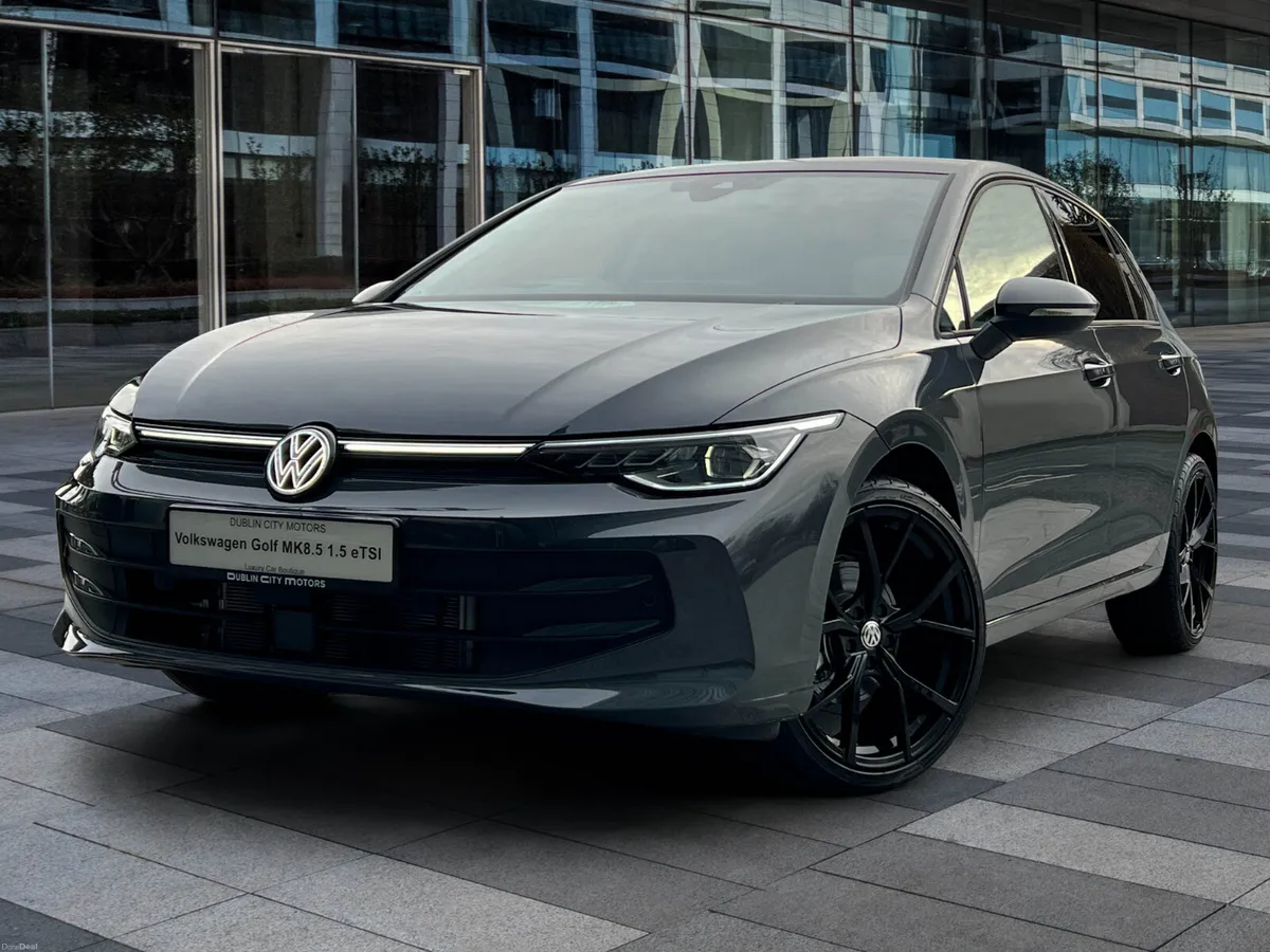 VW Golf MK8.5 1.5 eTSI - Image 3