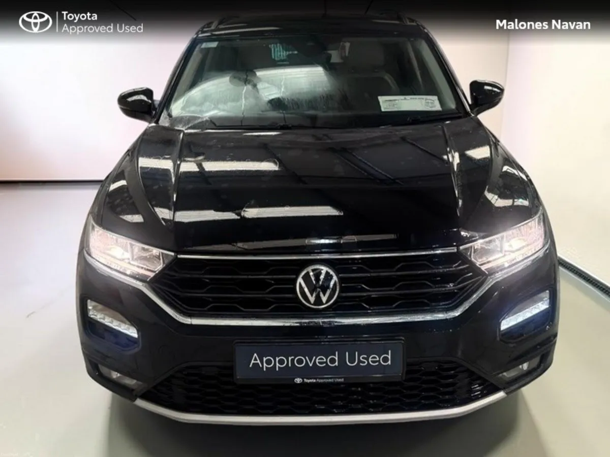 Volkswagen T-Roc DESIGN 1.0 TSI MANUAL 6SPEED FWD - Image 5