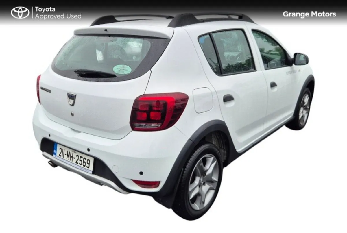 Dacia Sandero STEPWAY SIGNATURE BLUE 1.5 DCI 95BHP - Image 3