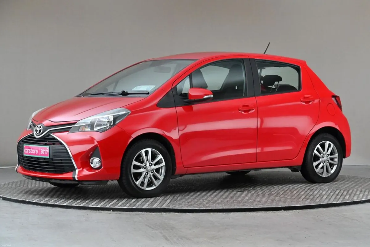 Toyota Yaris 1.0 VVT-i 5Dr Luna - Image 4