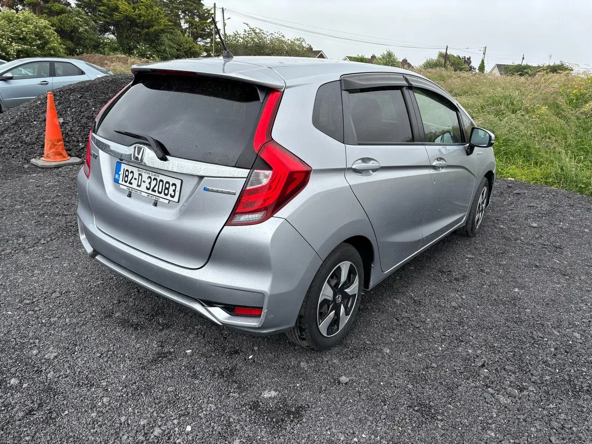 2018 Honda Fit Hybrid Automatic - Image 3