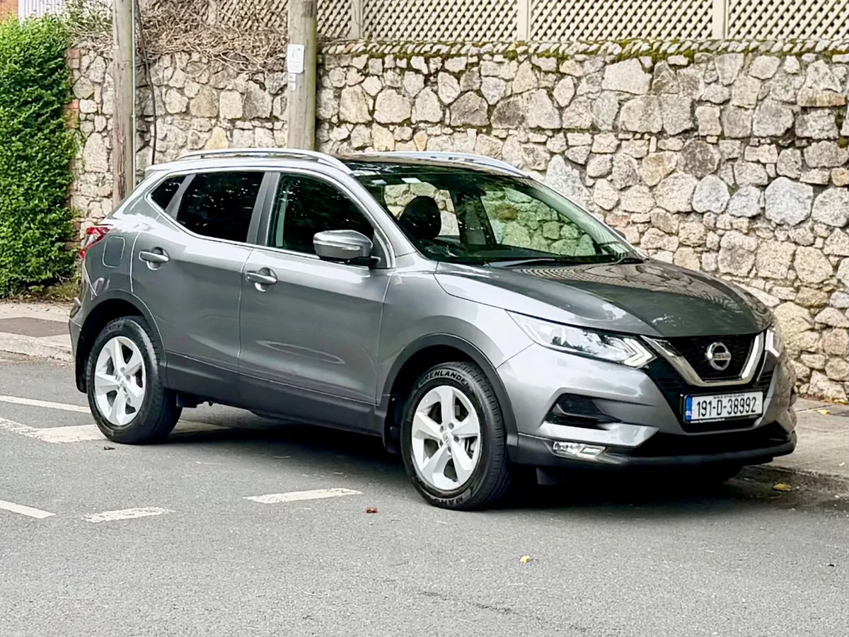Nissan Qashqai 2019!!! SV HIGH SPEC PANROOF - Image 2