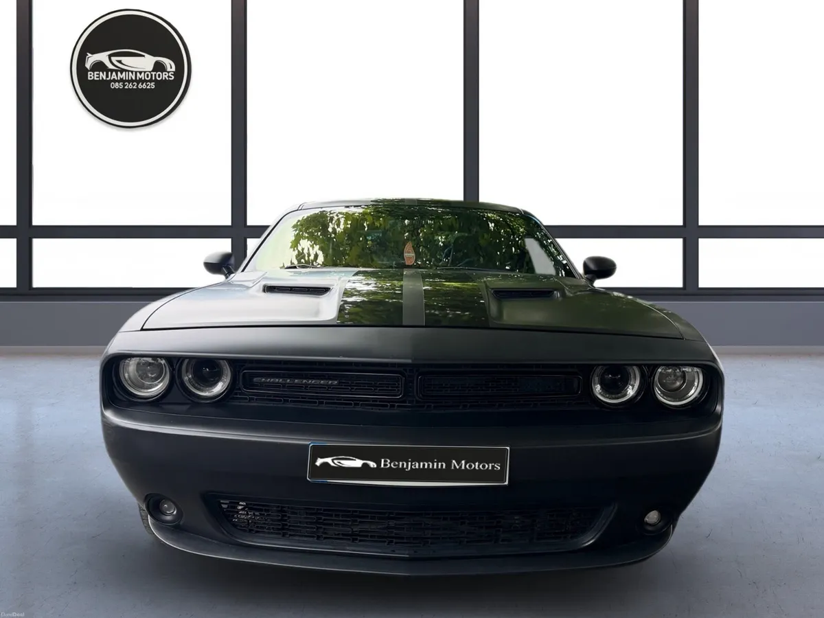 Dodge Challenger 2016 Automatic High Specs - Image 2