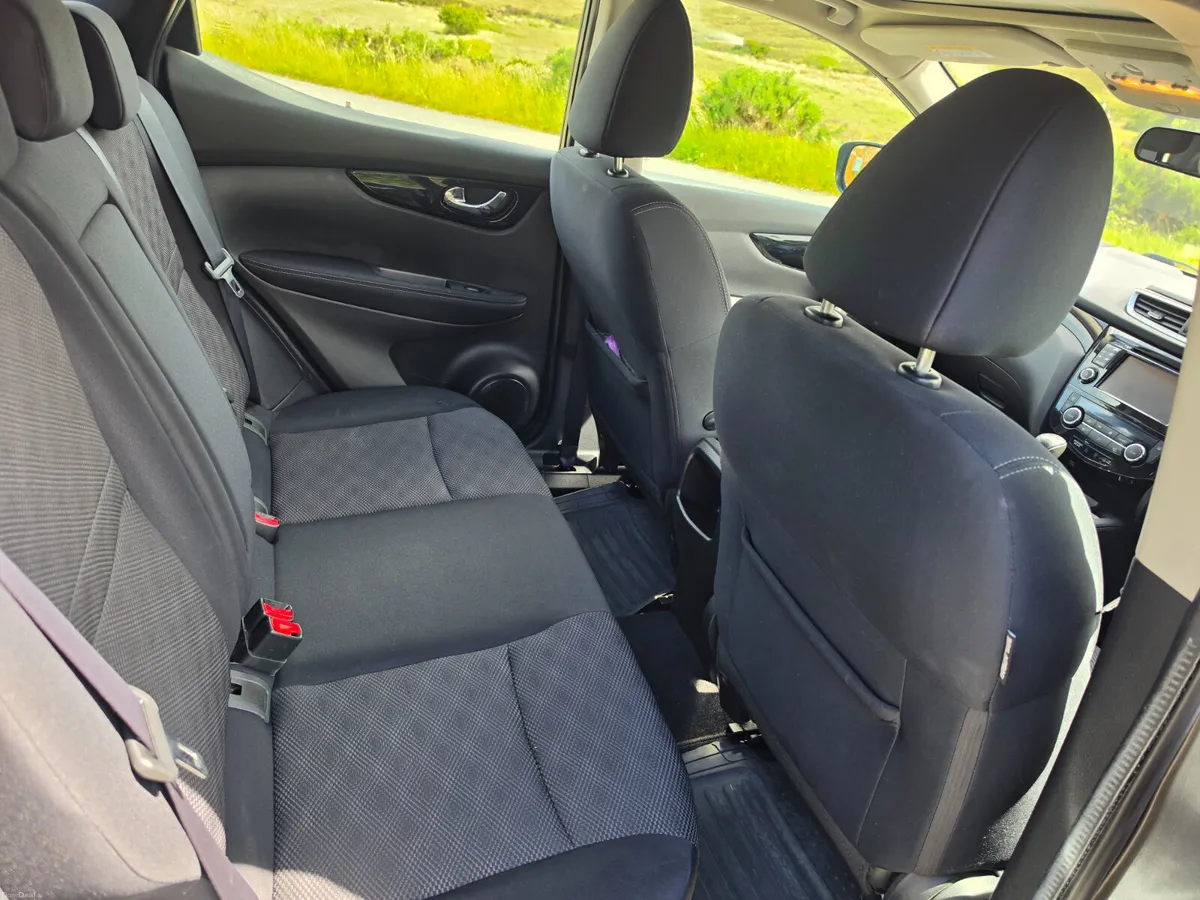 Nissan Qashqai 2017 - Image 5