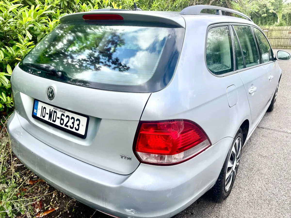 10 Vw Golf 1.6 Tdi Est Nct €1750 price drop - Image 3