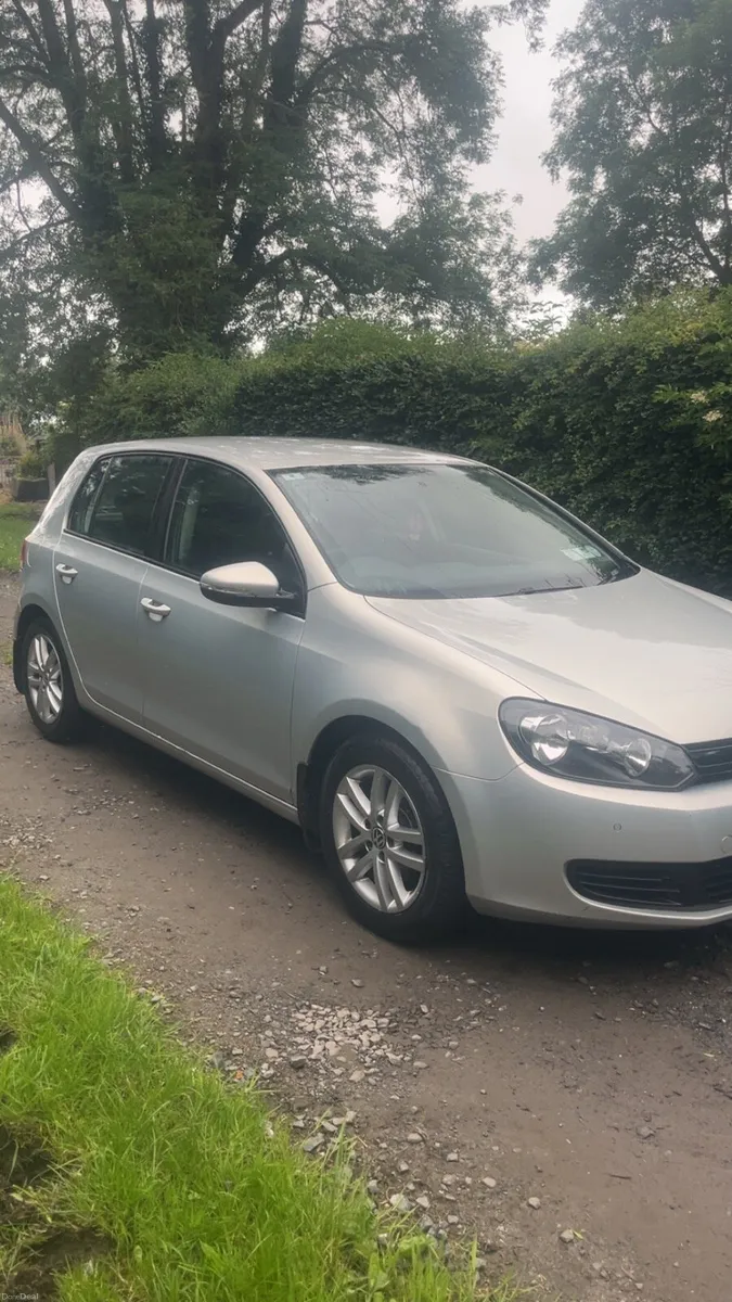2010 Mk 6 Golf - Image 1