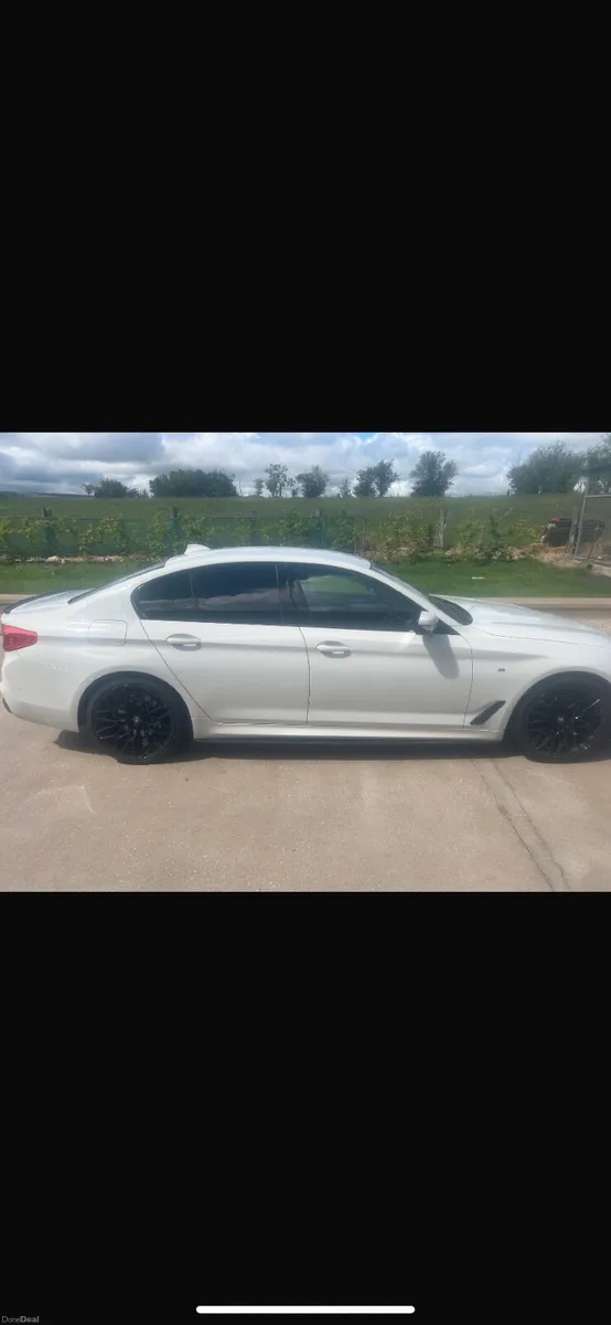 BMW 5-Series 2020 - Image 2