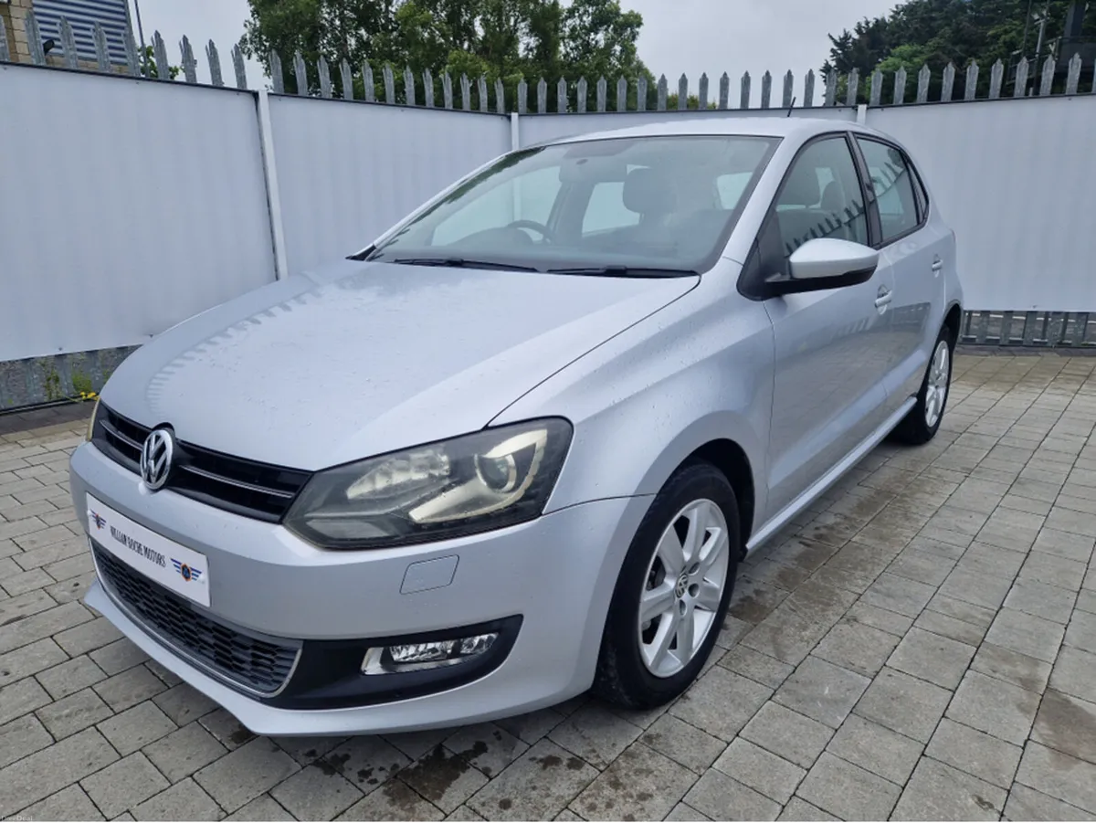 Volkswagen Polo 1.2 PETROL AUTO - Image 4