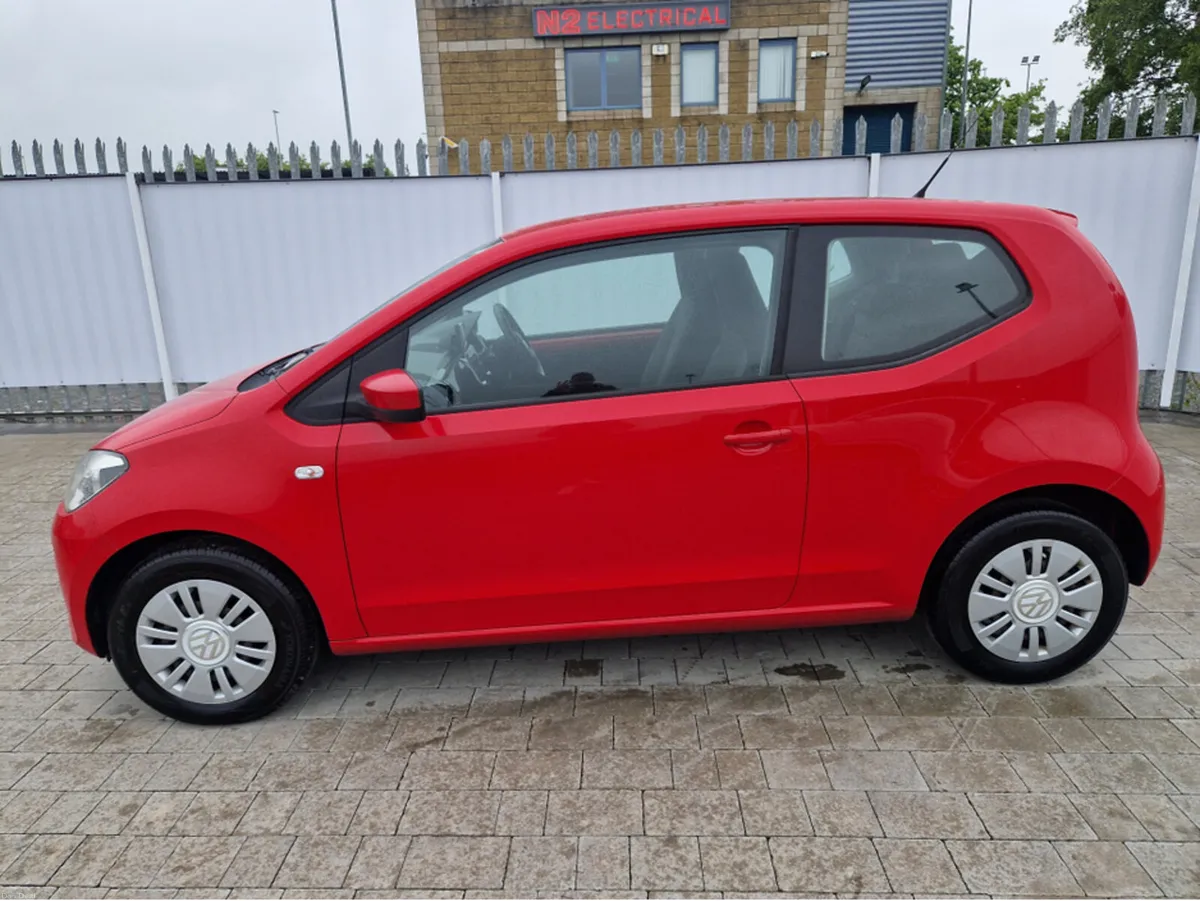 Volkswagen up! 1.0 PETROL AUTO - Image 6