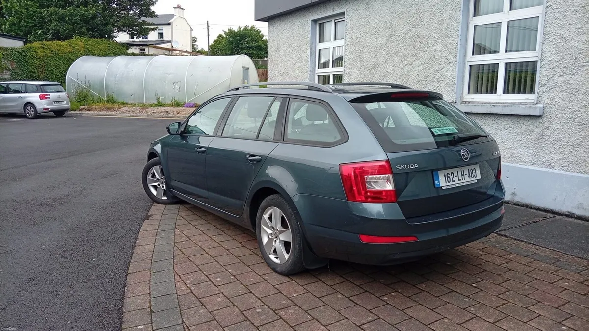 162 Skoda Octavia Automatic NCT 12/2026 - Image 4