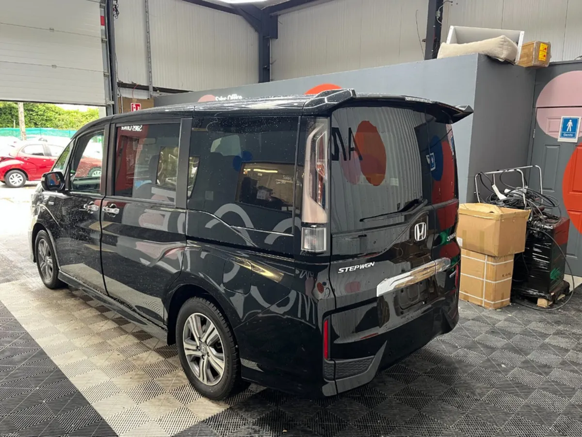 Honda Stepwagon 2020 HONDA STEPWAGON SPADA EHEV G - Image 6
