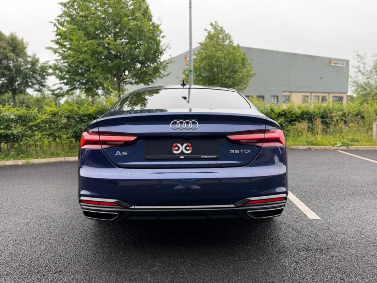 Audi A5 S-LINE 2.0 AUTO *HIGH SPEC* - Image 4