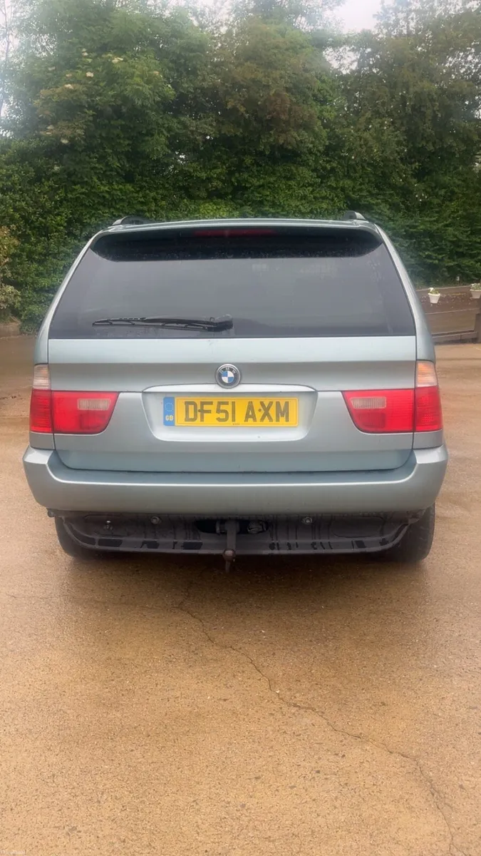 BMW x5 for breaking - Image 2