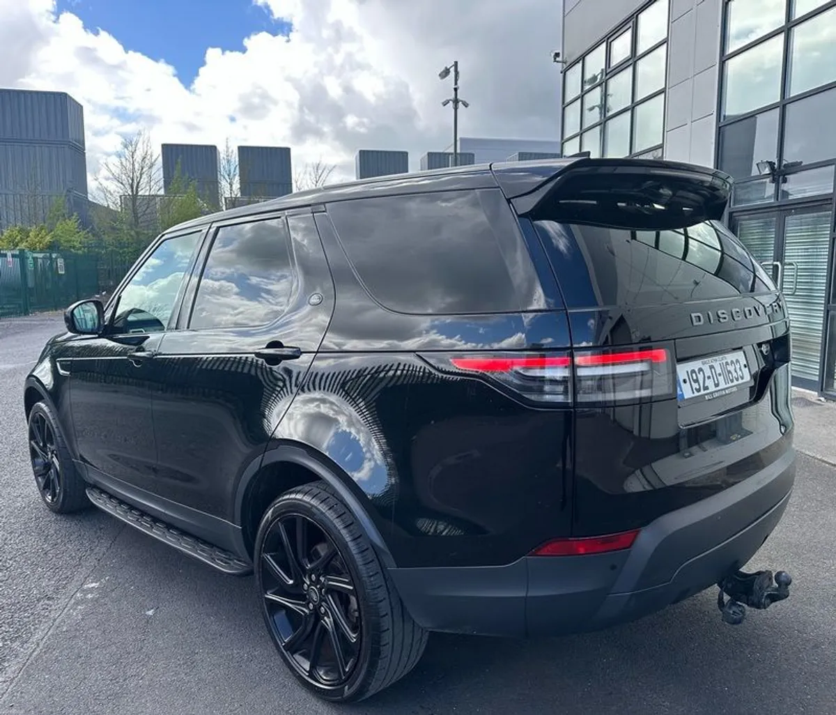 2019 Land Rover DiscoveryMay sell or swap - Image 2