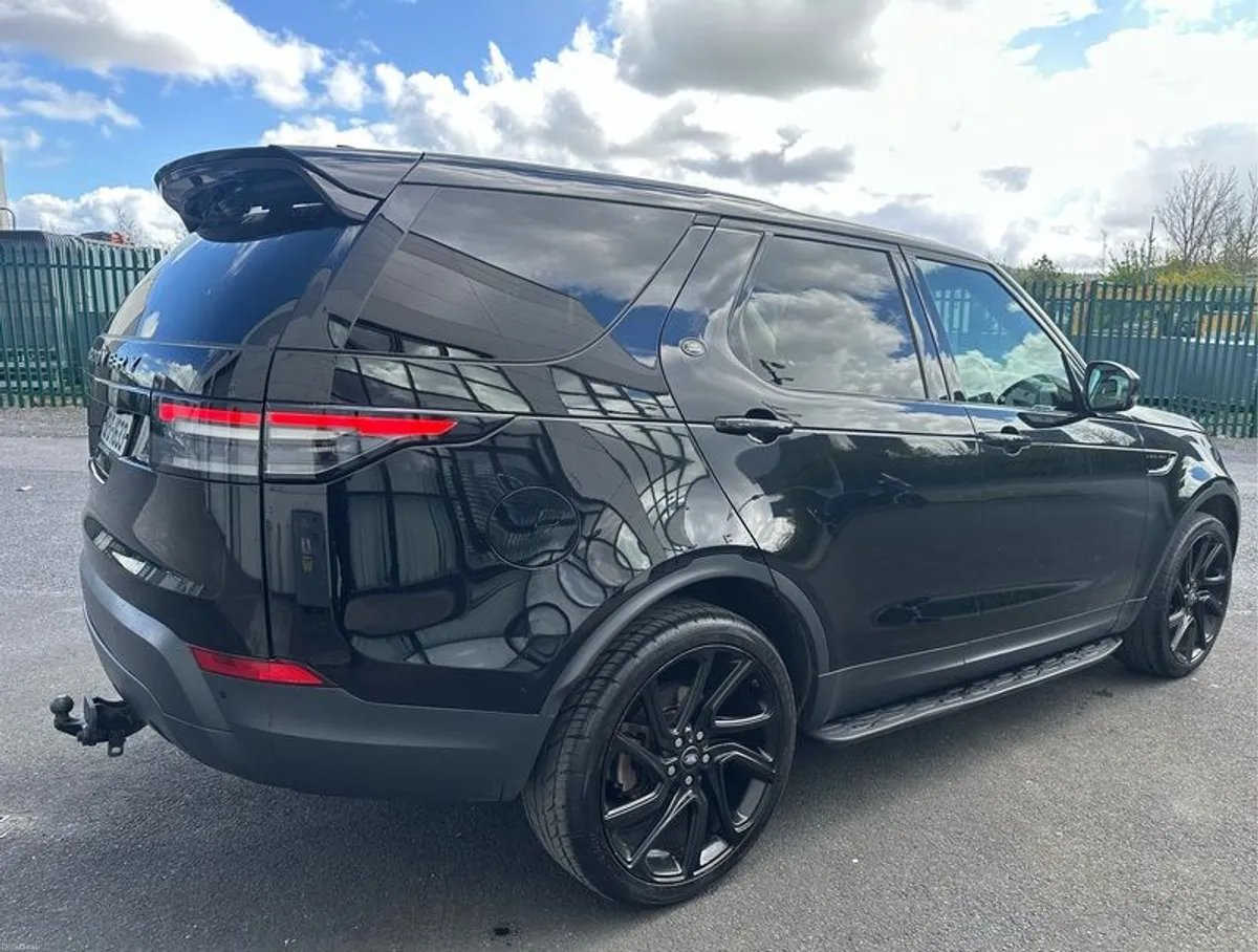 2019 Land Rover DiscoveryMay sell or swap - Image 4