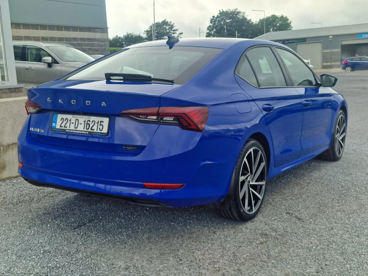 Skoda Octavia AMB 2.0tdi 115HP 5DR - Image 3