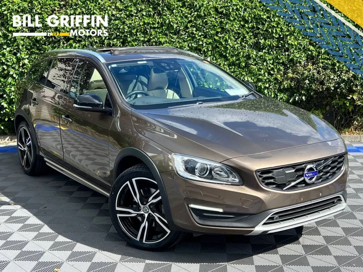 Volvo V60 CROSSCOUNTRY 2.0 D AUTO // FULL SERVICE - Image 1