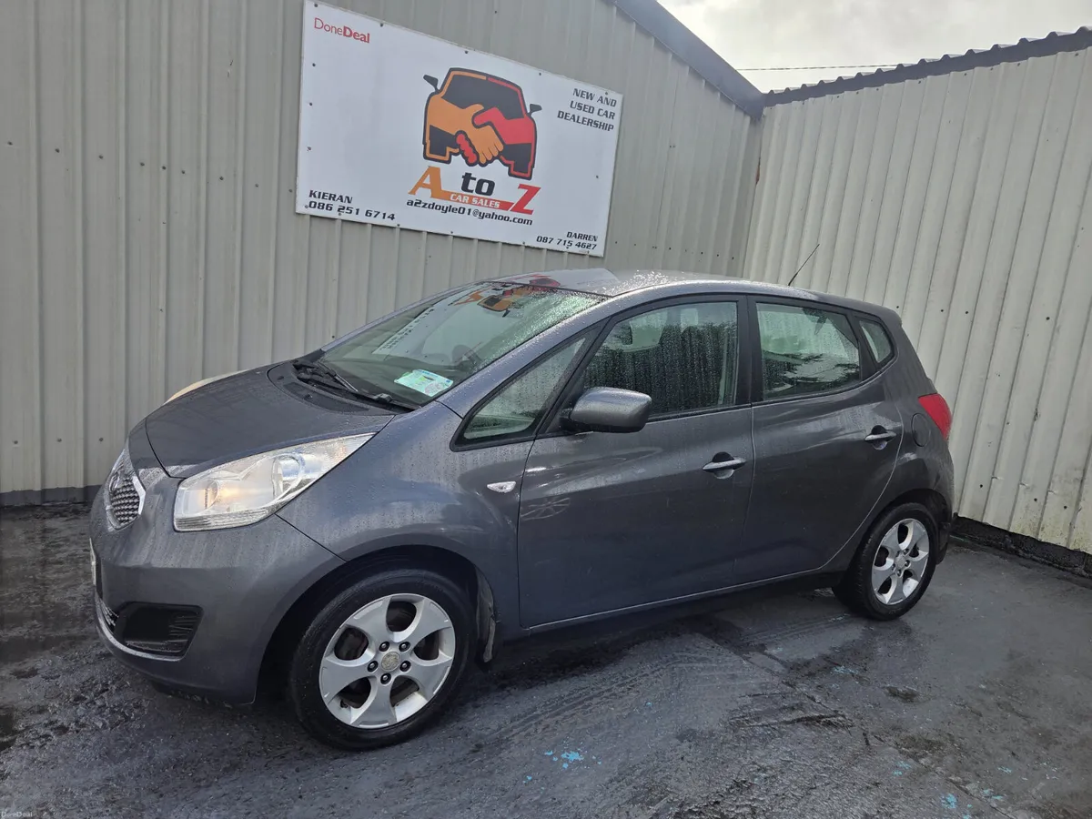 Kia Venga 2011 - Image 2