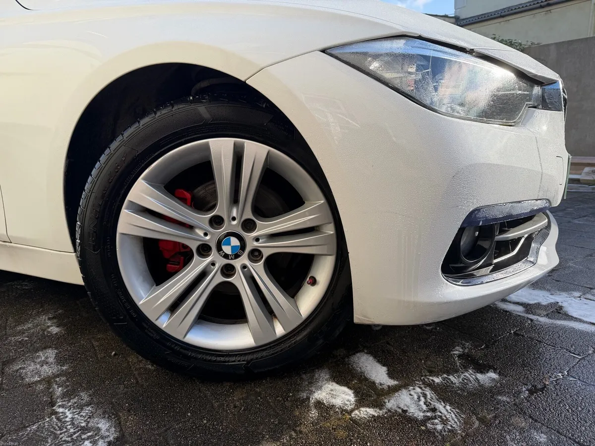 BMW 3 series 318i F30 sport - Image 5