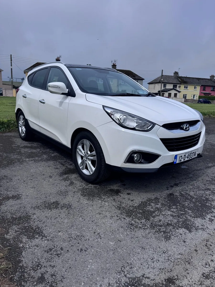 Hyundai ix35 - Image 1