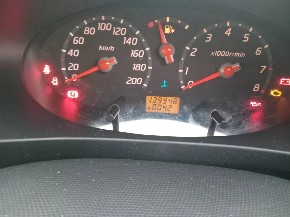 Nissan micra 2005 - Image 3