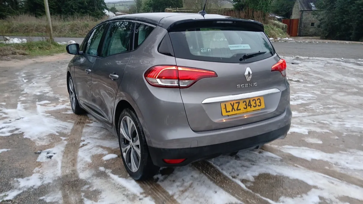 2017 Renault scenic 1.5 dci dynamique - Image 4