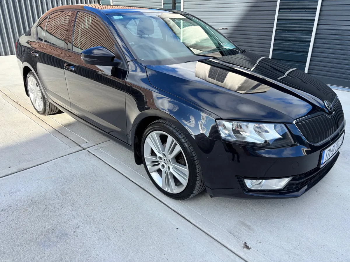2017 Skoda Octavia AMBITION 1.6 TDI DSG - Image 6