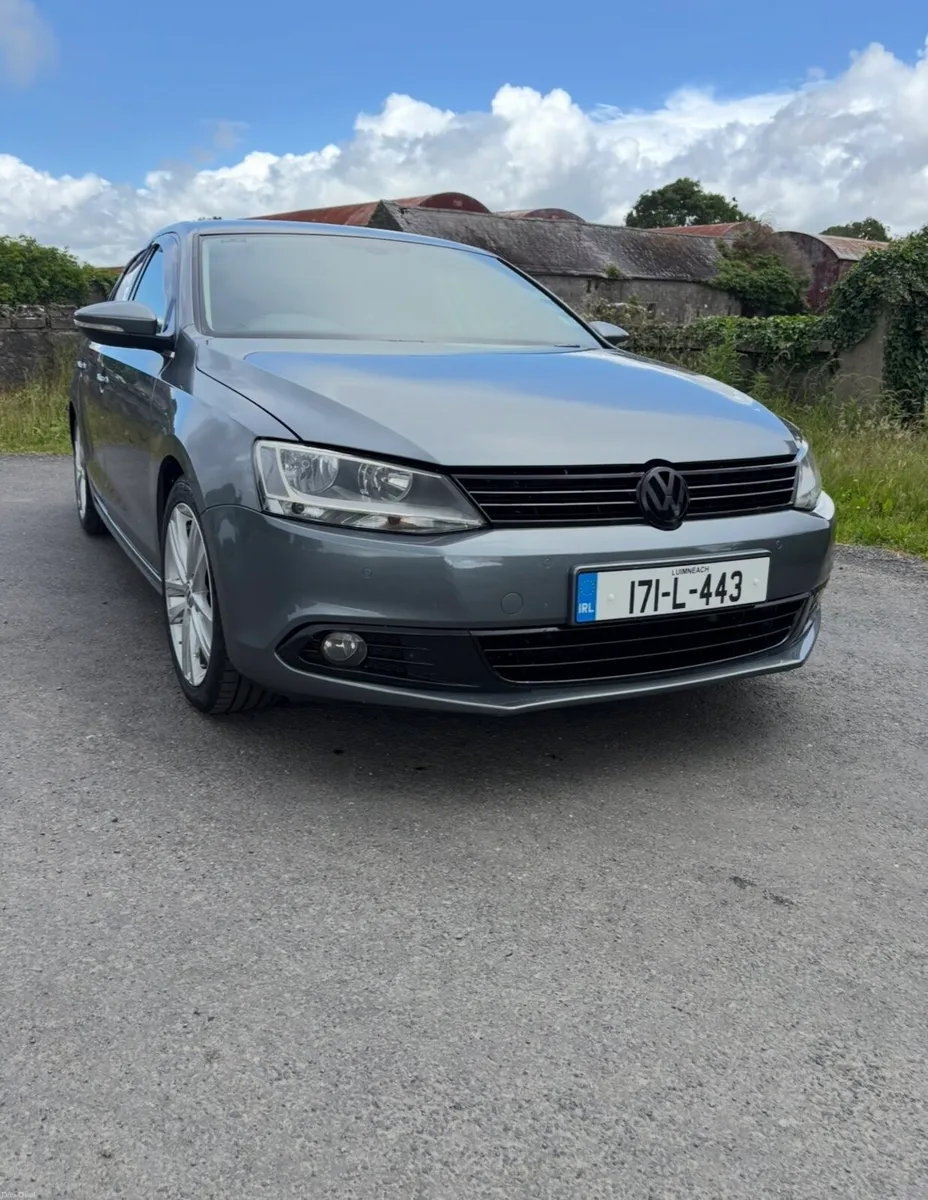 Car - Image 1