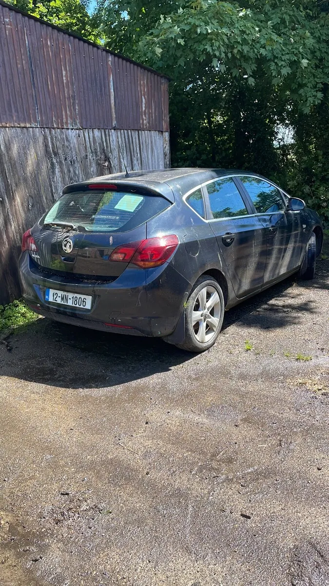 Vauxhall Astra 2012 - Image 1