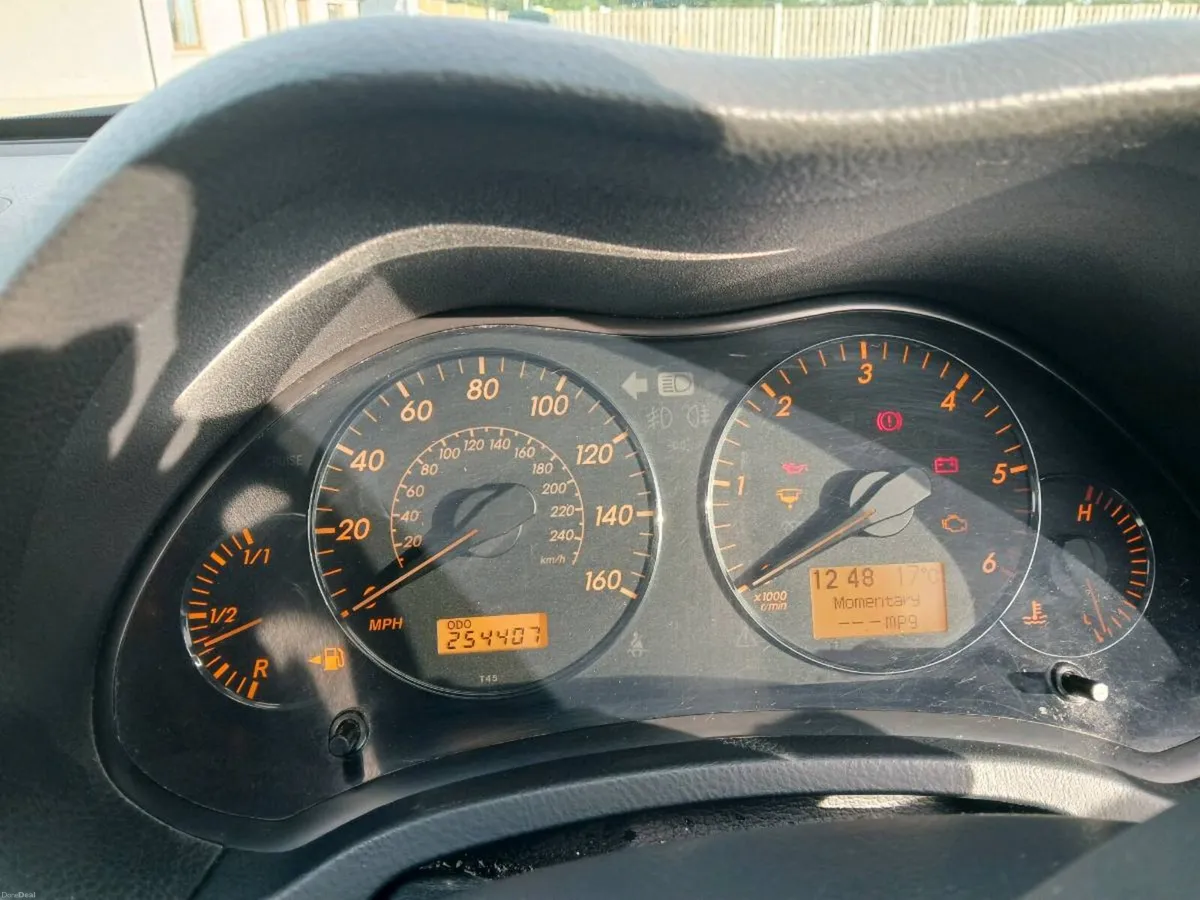 08 avensis - Image 2