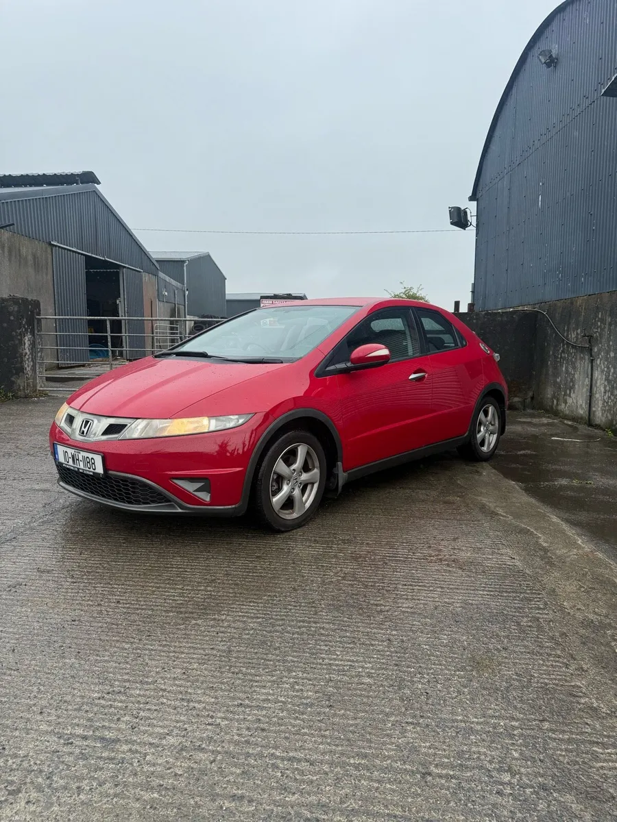 Honda civic - Image 2