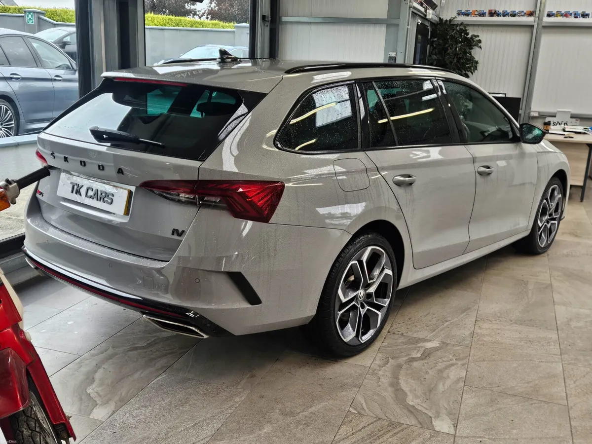 21 SKODA OCTAVIA VRS TSI IV S-A HYBRID 245 BHP - Image 3