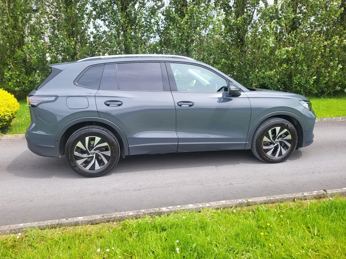 Volkswagen Tiguan 2.0TDI  150HP AUTOMATIC - Image 2