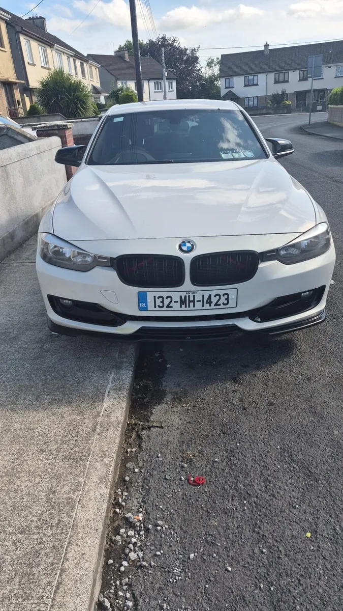 BMW 318d SE - Image 1