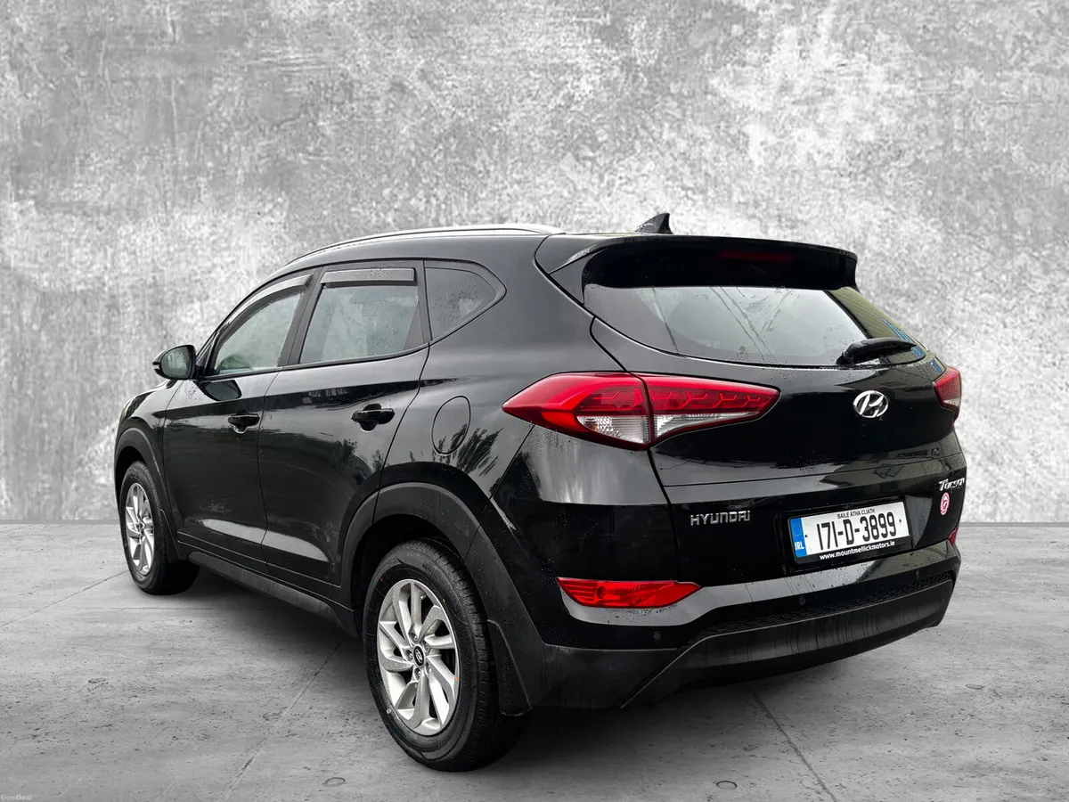 2017 HYUNDAI TUSCON EXECUTIVE - Image 4